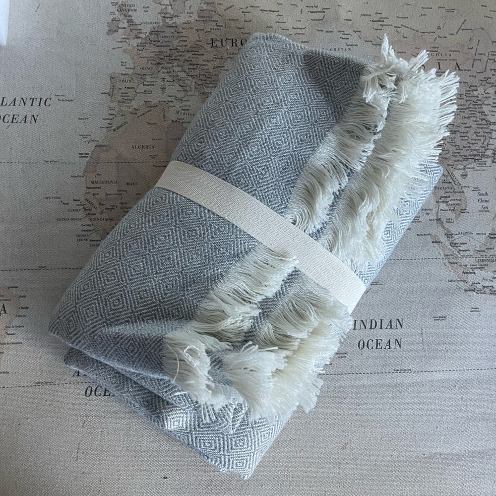 🆕The Citizenry LA CALLE ALPACA BED BLANKET Dove Grey Diamond Throw - Picture 3 of 9